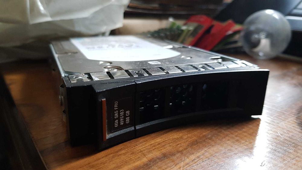 Hdd 3,5" Hard SERVER IBM 49Y1937 49Y1928 49Y1901 Seagate Cheetah 3.5 600GB 15000rpm 16MB SAS (ST3600057SS) 2.5" 900GB 10K 6Gbps 03T7739 savvio 10k.6