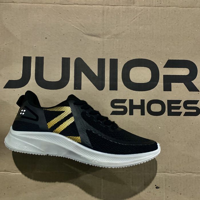 Oyoq kiym obuf krasofka