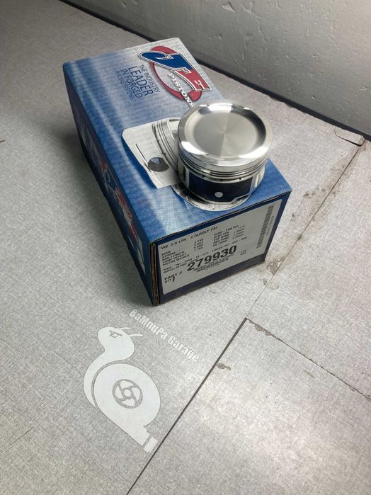 Ковани бутала JE Wossner Wiseco FCP 1.8t 2.0tfsi c20xe z20let r32 bmw