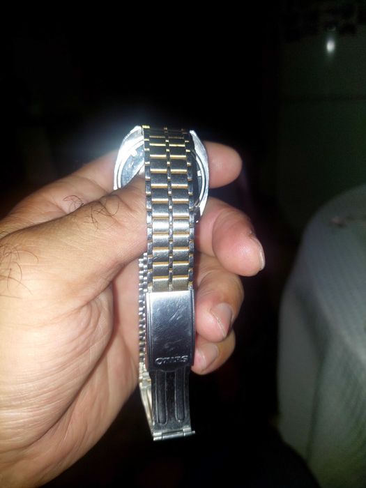 Продавам мъжки часовник Сейко 5