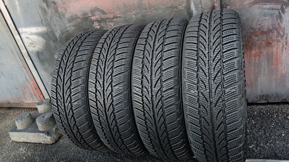 4бр. зимни гуми 165/65/14 Sportiva/ Continental/
dot22
7.4mm
Добро със