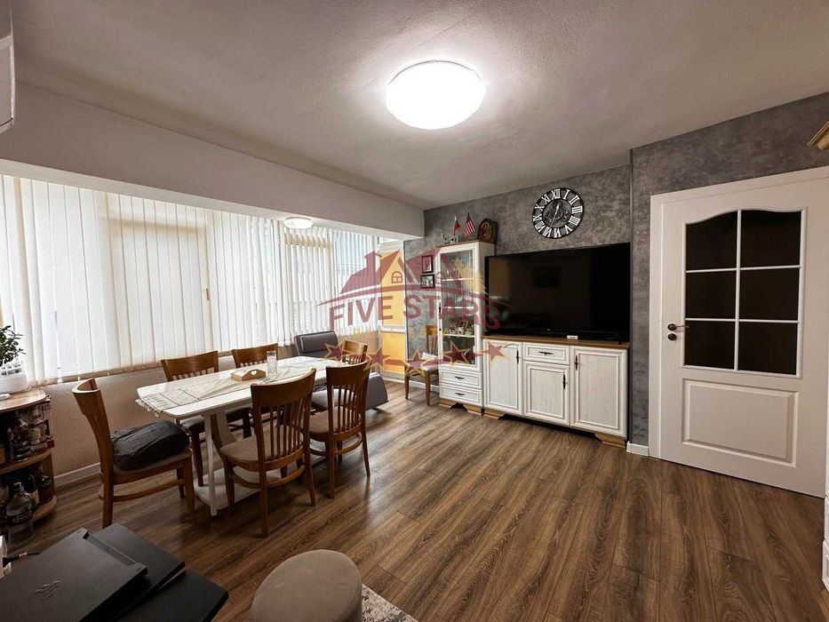 Продава се Двустаен апартамент в Варна, Възраждане 1 - 85 кв.м за 2177 €/кв.м - Снимка #1