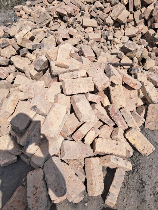 Продаю кирпич бу