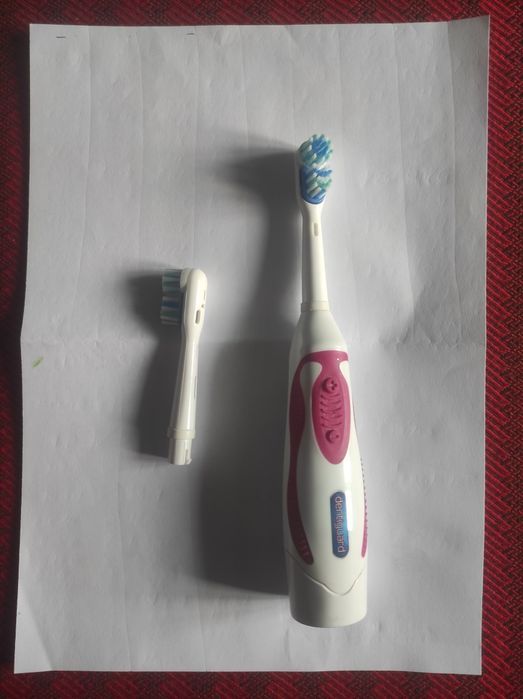 Periuta de dinti electrica, perfect functionala