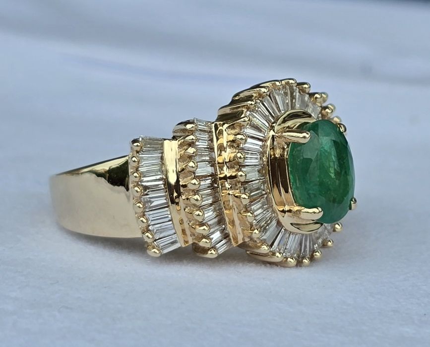 Inel din aur galben 14k cu smarald și diamante naturale