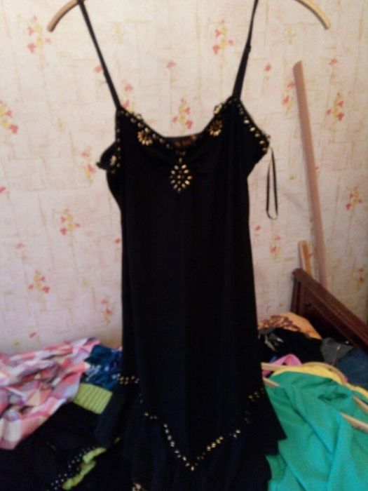 На лямочках сарафаны