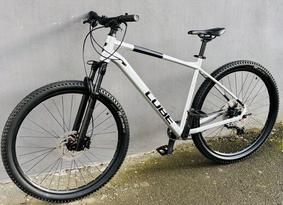Se vinde Bicicleta Mountain-Bike MTB CUBE Attention SLX MODEL 2024 cadru din aluminiu Hardtrail marimea XL roti 29", frane hifraulice pe ulei!!