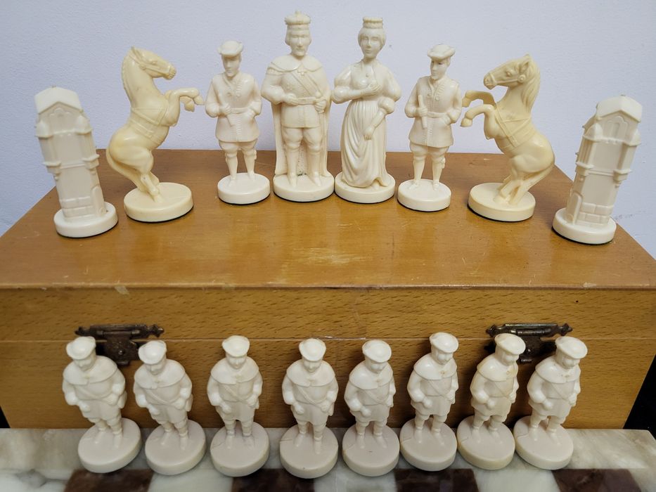 #3 Стар масивен мраморен шах