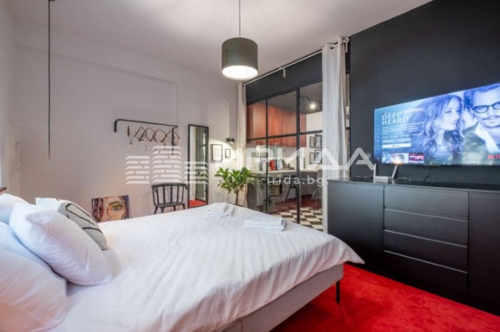 Продава се Двустаен апартамент в София, Център - 45 кв.м за 2108 €/кв.м - Снимка #5