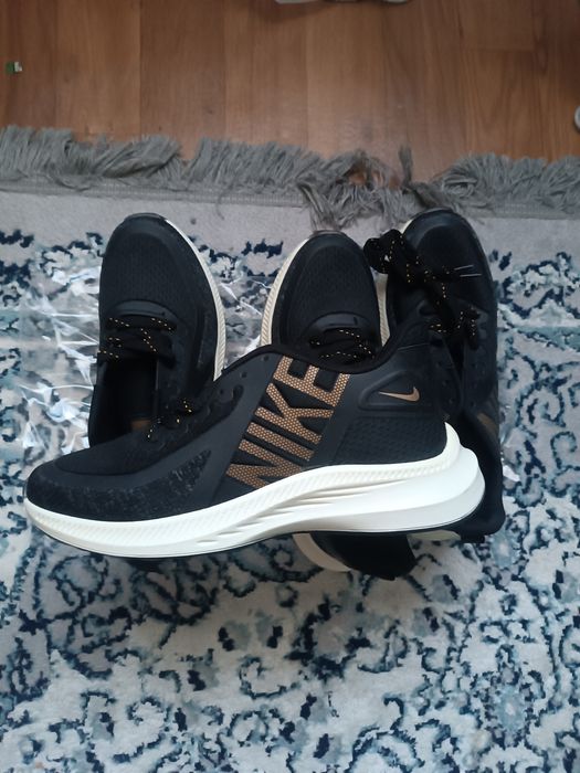 Nike крсоссовки...