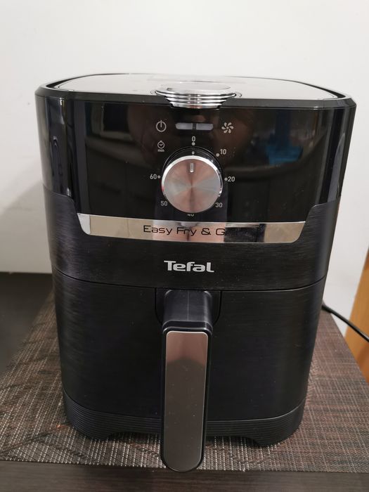 Friteuza / Airfryer Tefal easy fry & grill