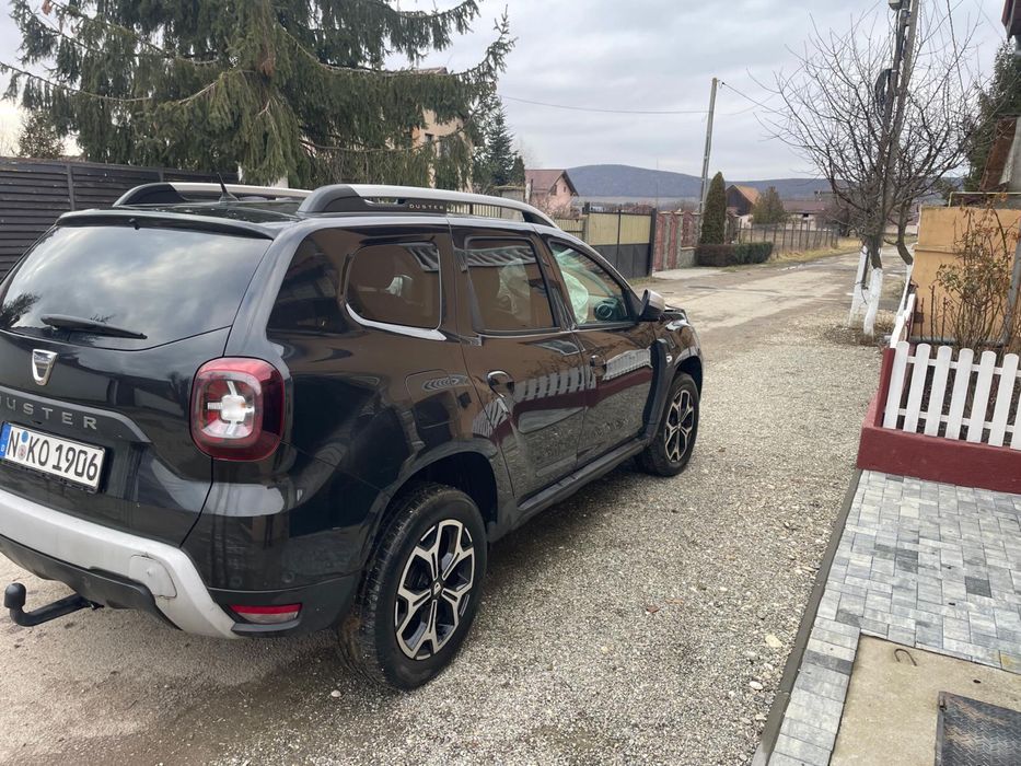 Dacia duster 2021 avariat
