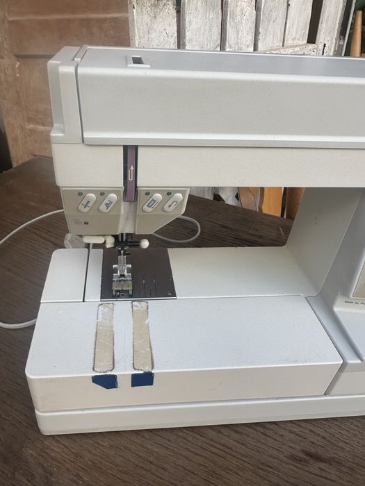 Masina de cusut profesional Pfaff creative 1473 CD