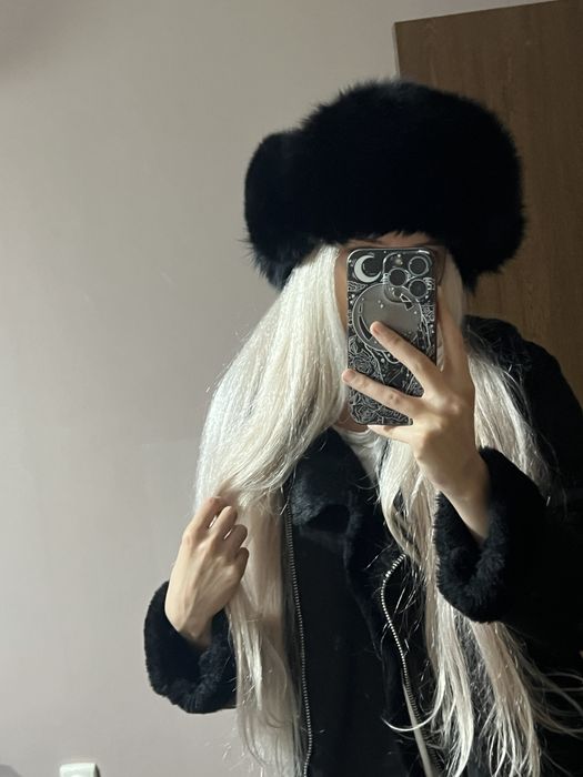 Шапка ушанка от естествен косъм лисица