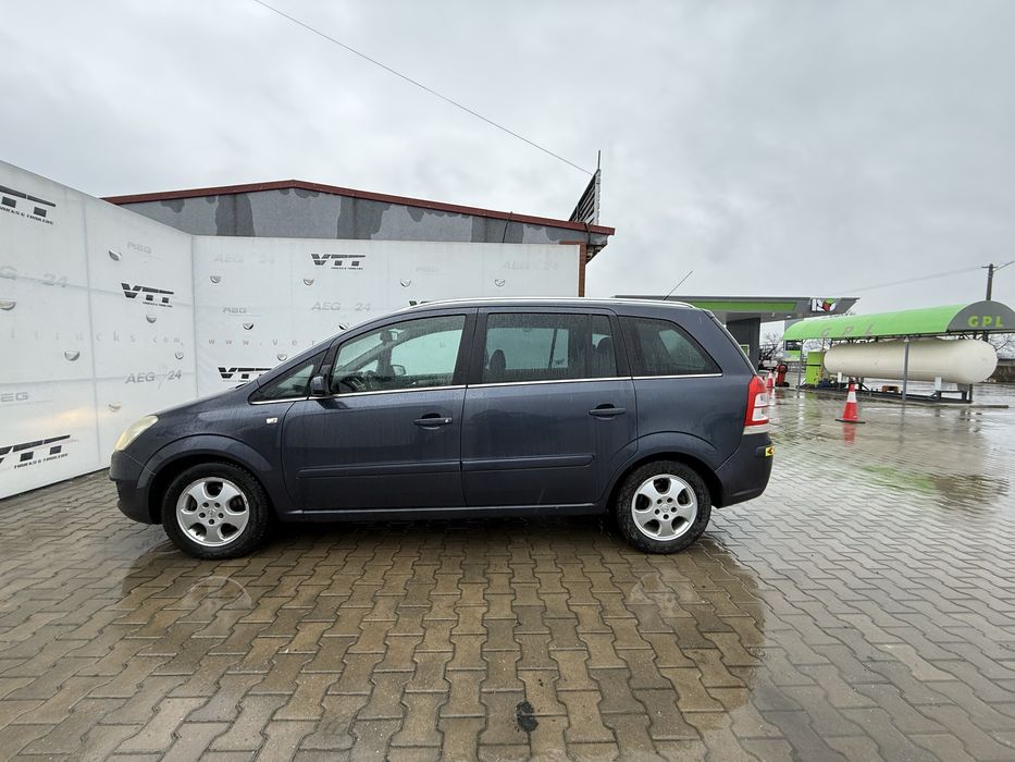 Vand  Opel Zafira 2008 1.8 benzina