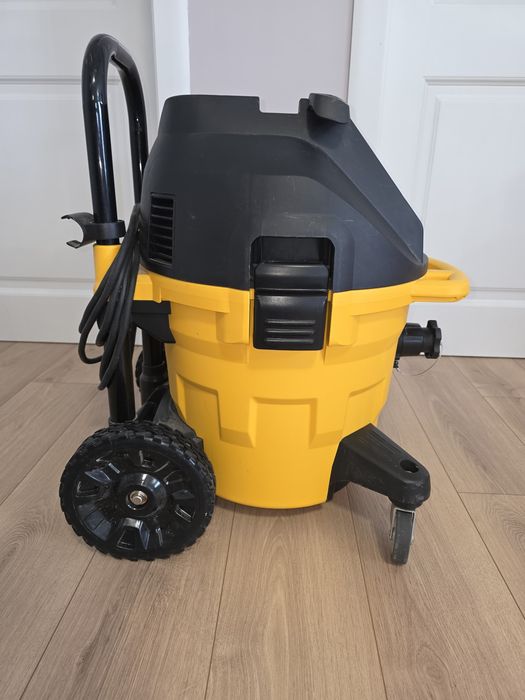Aspirator profesional DeWALT DWV902M Clasa M - 1400W / 38L