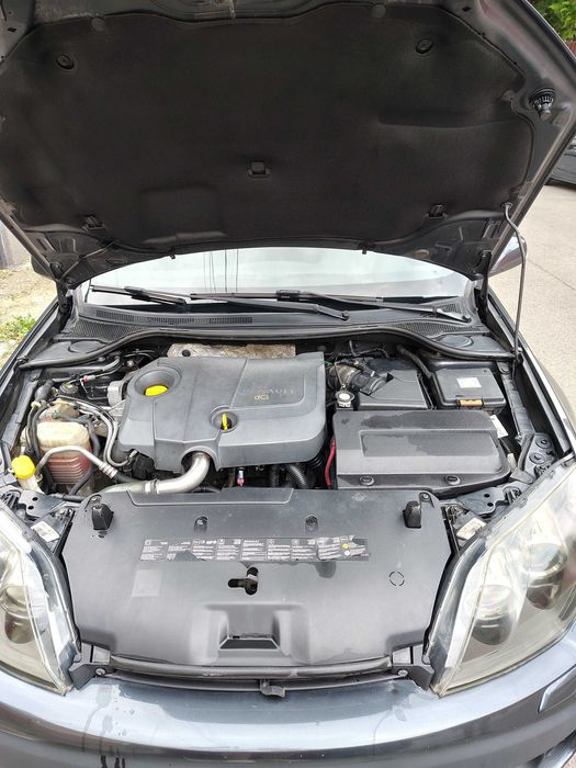 RENAULT Laguna 2010 — imagine 4