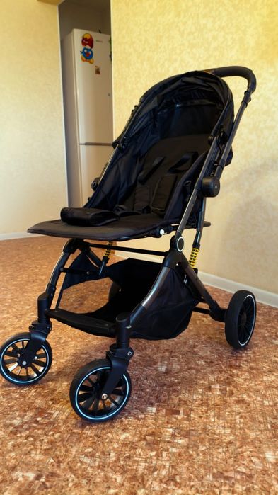Продаётся детская коляска