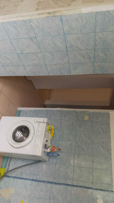 vand apartament 2 camere Drumul Taberei