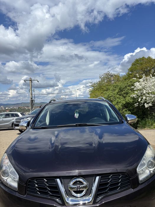 Nissan Qashqai 4x2 panoramic