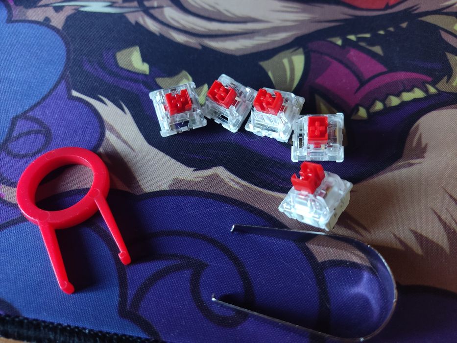 Продам клавиатуру.