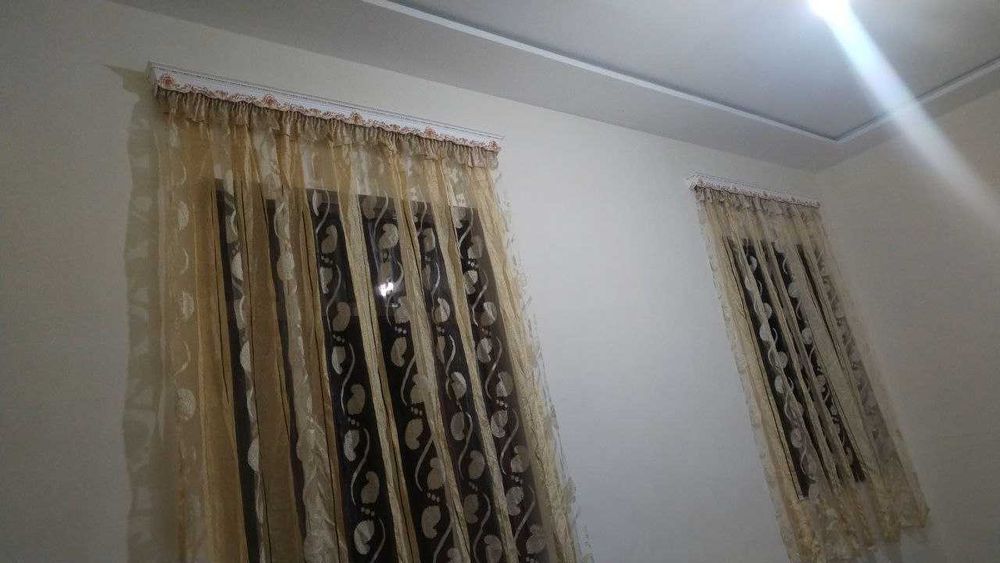 Samgasi Yudji Narxoz  o'qiydigan talabalarga hovlida kvartira