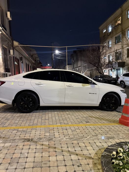 СРОЧНО MALIBU XL мерс-ходавой продается 2023г Идеал