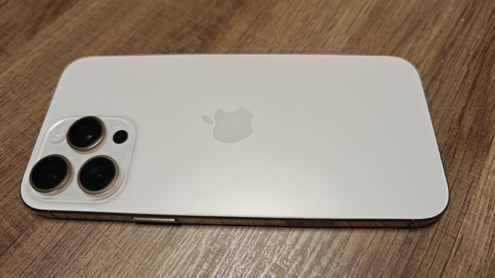 iPhone 16pro max