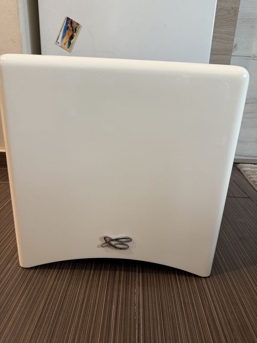 Cabasse качествен активен субуфер