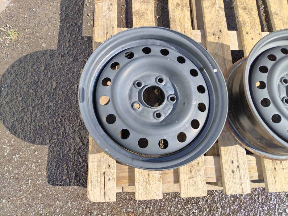 15 цола 5 х 114,3 мм Нисан / Рено - 6 инча / ЕТ 40