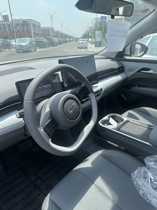 BESTUNE YUEYI 03 electro 445km запасход