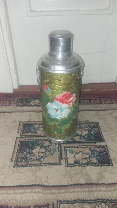 Термос и чайники