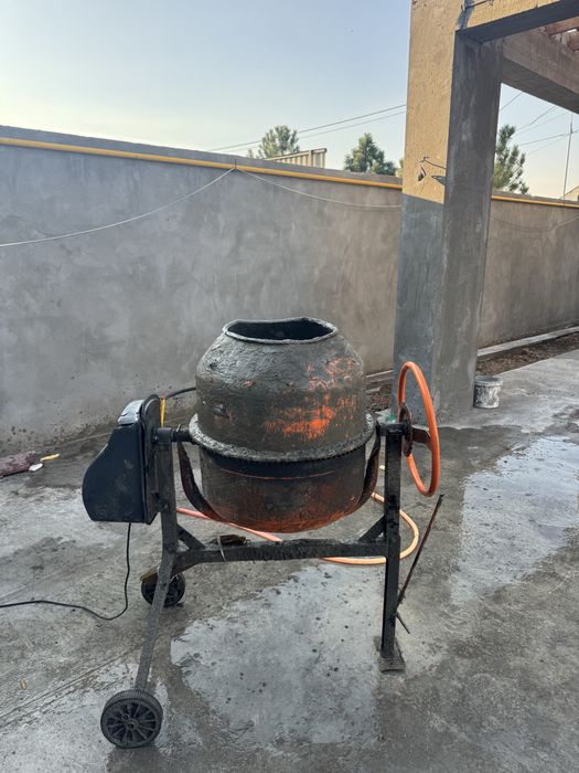 Бетономешалка 1100в