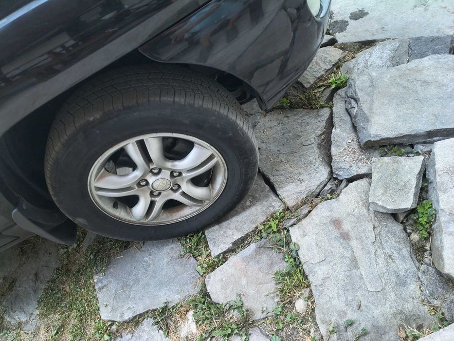 автомобил KiA Sportige