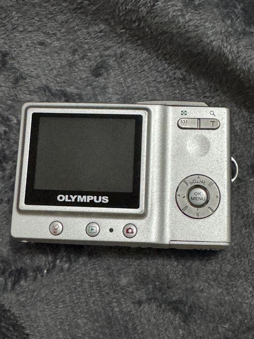 Sony Cyber-shot DSC-W80