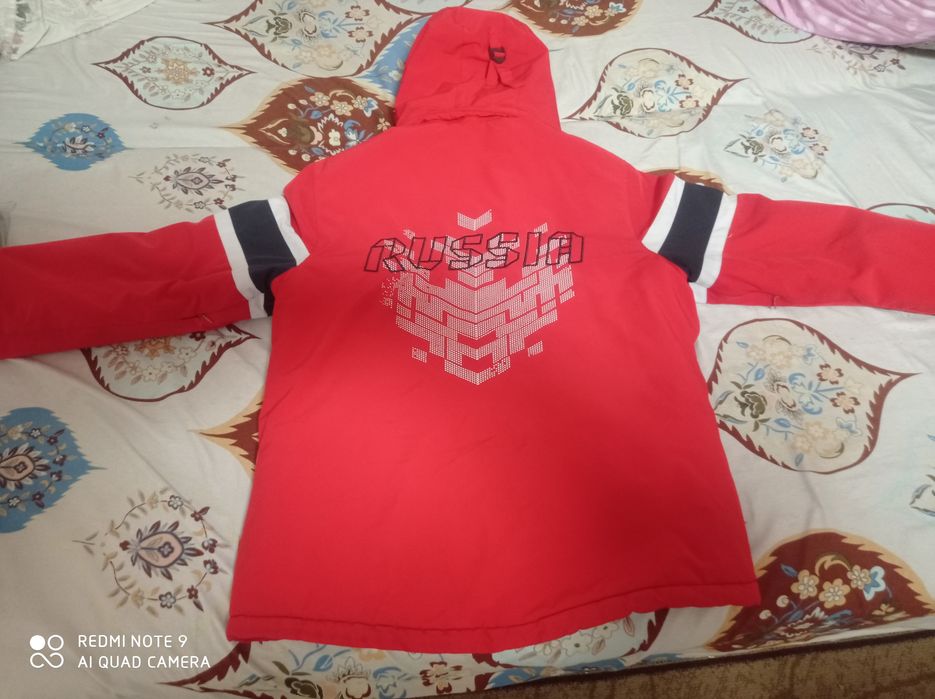 Куртка зимняя.Отличная