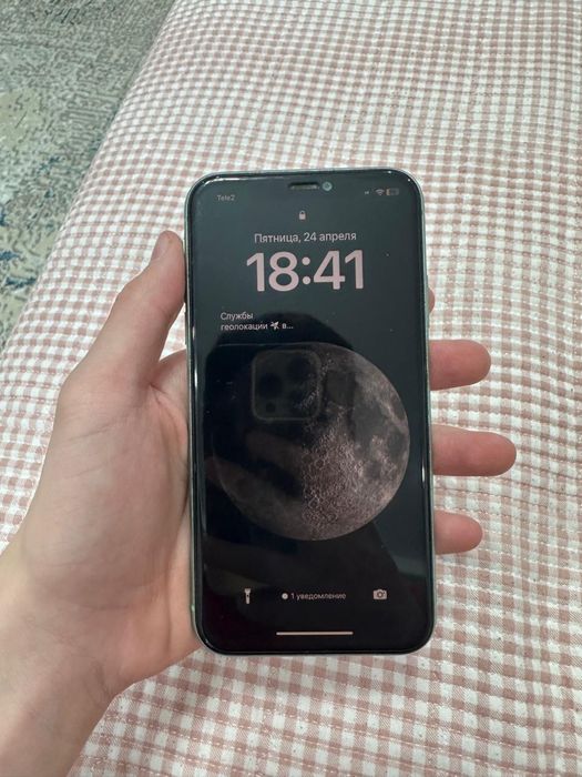 Iphone 11  акум-74%,коробка все есть