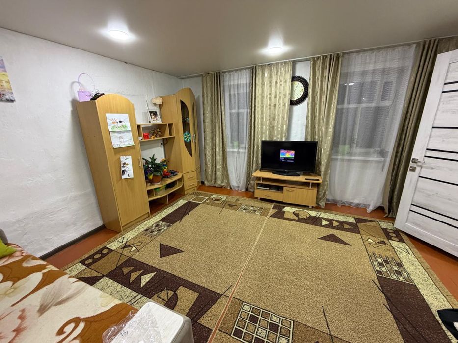 Продам дом недалеко от центра