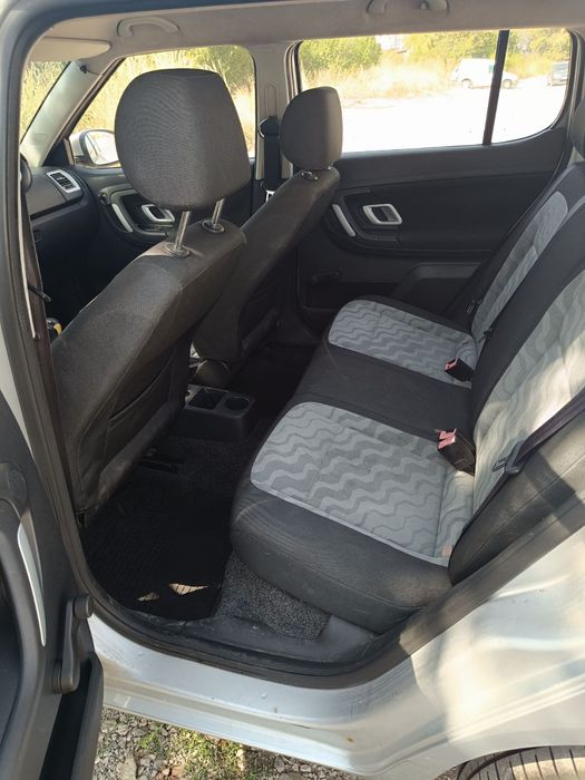 Škoda fabia 1.2 69 коня