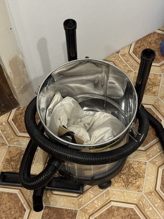 продам пылесос karcher