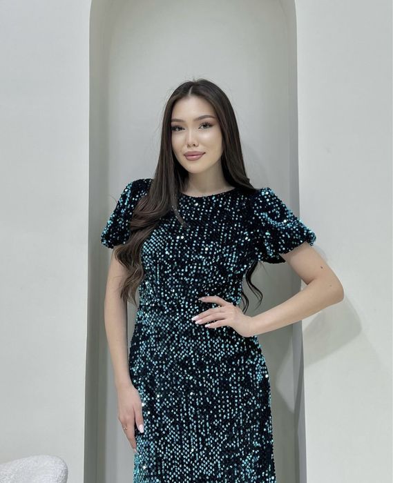 Продам новое платье.Размер s