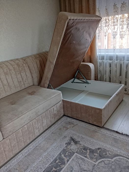 Продам угловой диван