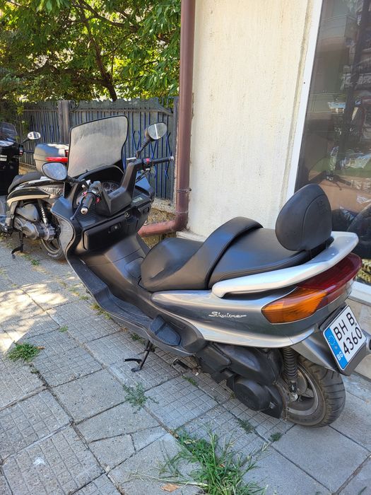 Два скутера yamaha/kymco