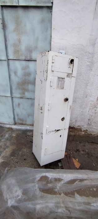 Seyf soriladi qalin profildan