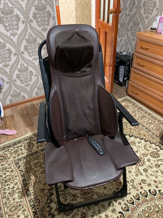 Массажер коричновый цвет