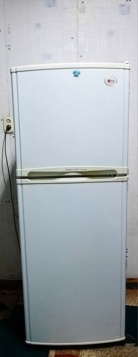 Срочно продам холодильник
