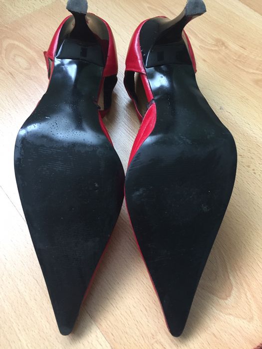 Червени обувки ест.кожа