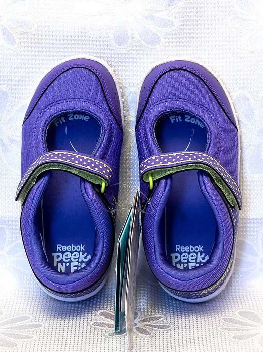Детски обувки Reebok номер 22 и номер 23,5.