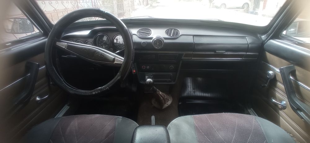 Vaz 2106 radnoy kraska