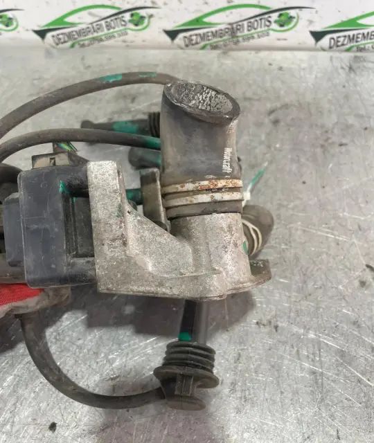 Carcasa termostat Ford Focus 2001 1.6 MT (101 hp)